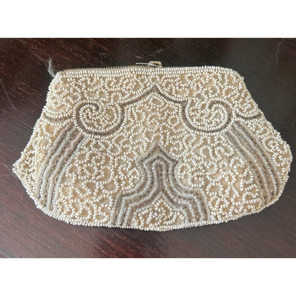 Vintage antique beaded coin purse hollywood glamour